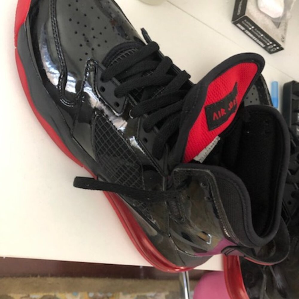 Air Jordan Mars Patent Bred Sneakers